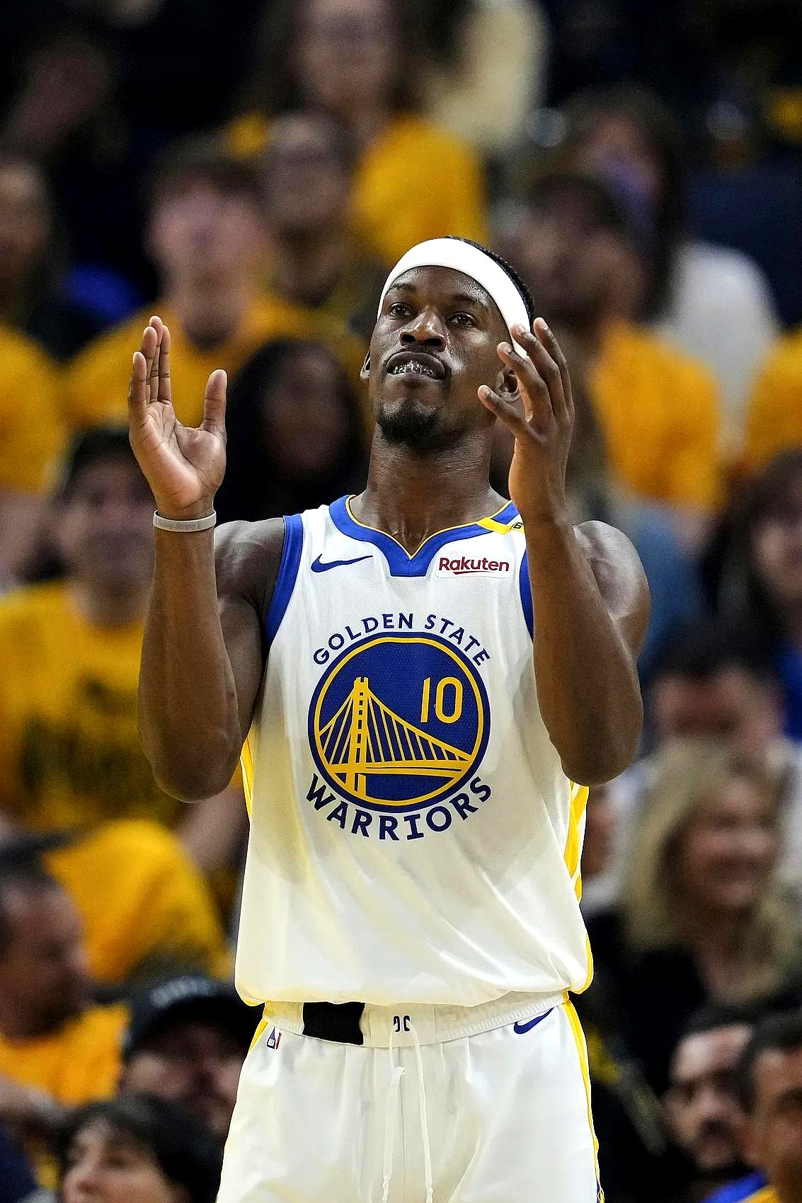 巴特勒在德国队比赛中高光表现摩纳哥赛后队长鼓劲，费城76人集结日复出首秀看傻球迷的简单介绍中欧体育官网app下载